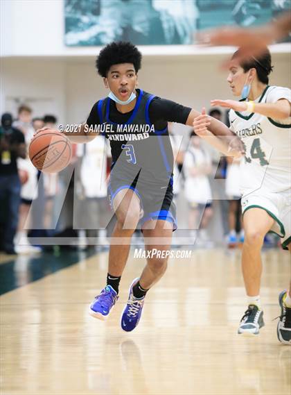 Thumbnail 3 in St. Monica vs Windward (West Side Tip Off Classic) photogallery.