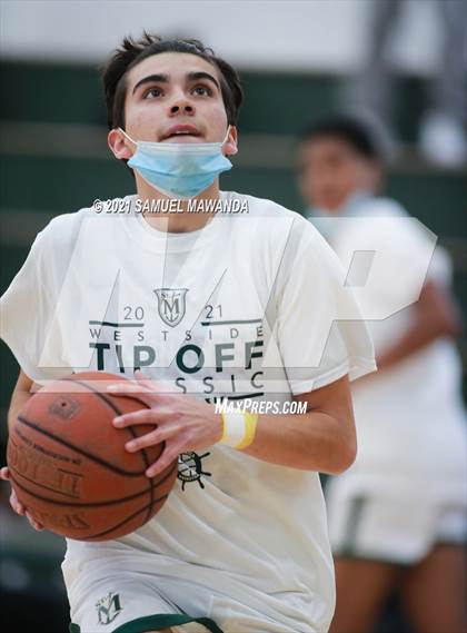Thumbnail 2 in St. Monica vs Windward (West Side Tip Off Classic) photogallery.
