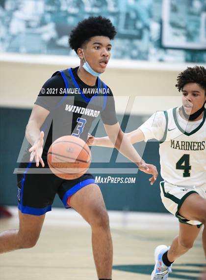 Thumbnail 2 in St. Monica vs Windward (West Side Tip Off Classic) photogallery.