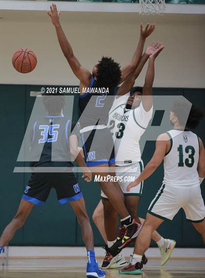Thumbnail 1 in St. Monica vs Windward (West Side Tip Off Classic) photogallery.