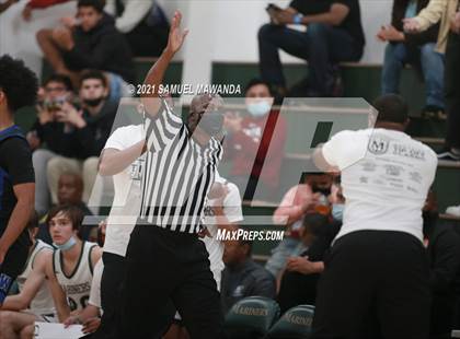 Thumbnail 2 in St. Monica vs Windward (West Side Tip Off Classic) photogallery.