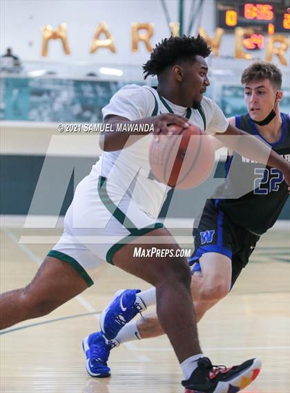 Thumbnail 1 in St. Monica vs Windward (West Side Tip Off Classic) photogallery.