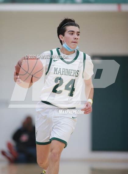 Thumbnail 2 in St. Monica vs Windward (West Side Tip Off Classic) photogallery.