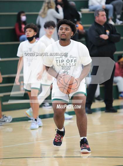 Thumbnail 2 in St. Monica vs Windward (West Side Tip Off Classic) photogallery.