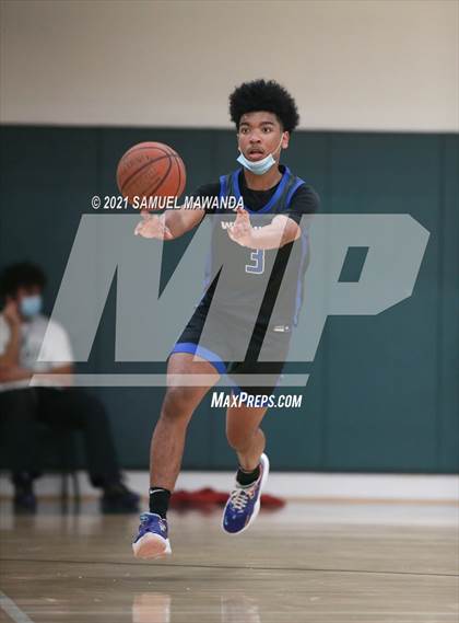 Thumbnail 2 in St. Monica vs Windward (West Side Tip Off Classic) photogallery.