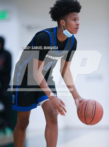 Thumbnail 3 in St. Monica vs Windward (West Side Tip Off Classic) photogallery.