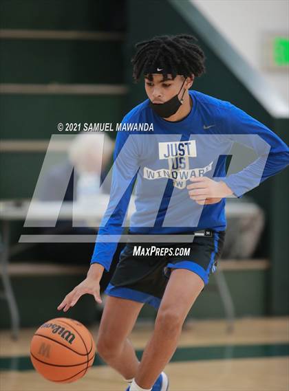 Thumbnail 1 in St. Monica vs Windward (West Side Tip Off Classic) photogallery.