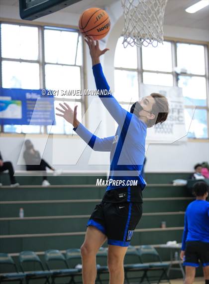 Thumbnail 1 in St. Monica vs Windward (West Side Tip Off Classic) photogallery.