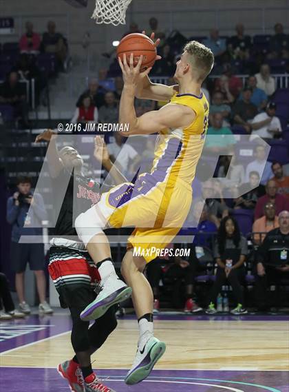 Thumbnail 3 in Jonesboro vs. Montverde Academy (City of Palms Classic) photogallery.