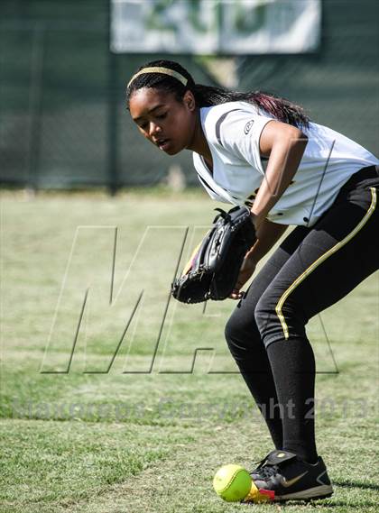 Thumbnail 2 in Pinkston [L. G.] @ Adams [Bryan] (UIL 4A Bi-District Playoff) photogallery.