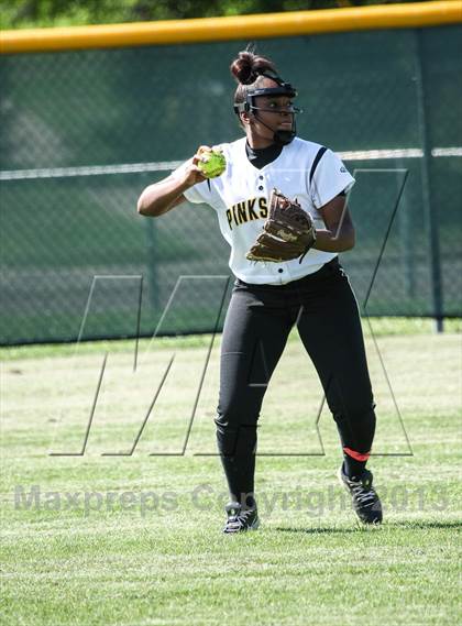 Thumbnail 2 in Pinkston [L. G.] @ Adams [Bryan] (UIL 4A Bi-District Playoff) photogallery.