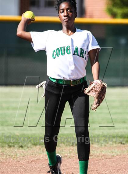 Thumbnail 1 in Pinkston [L. G.] @ Adams [Bryan] (UIL 4A Bi-District Playoff) photogallery.