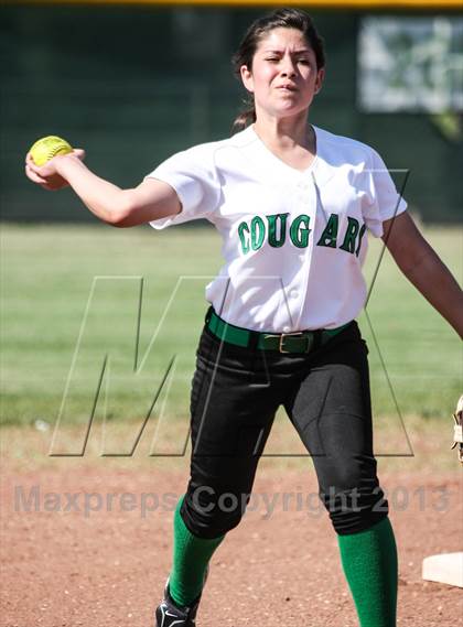 Thumbnail 3 in Pinkston [L. G.] @ Adams [Bryan] (UIL 4A Bi-District Playoff) photogallery.