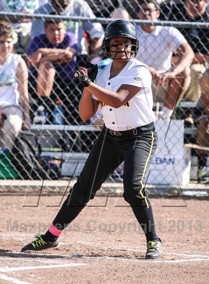 Thumbnail 2 in Pinkston [L. G.] @ Adams [Bryan] (UIL 4A Bi-District Playoff) photogallery.