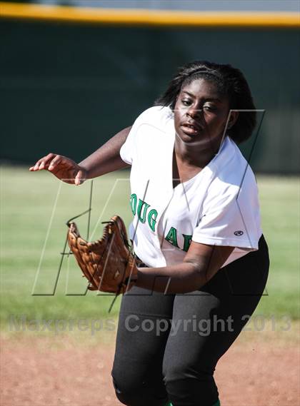 Thumbnail 3 in Pinkston [L. G.] @ Adams [Bryan] (UIL 4A Bi-District Playoff) photogallery.