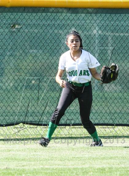Thumbnail 3 in Pinkston [L. G.] @ Adams [Bryan] (UIL 4A Bi-District Playoff) photogallery.