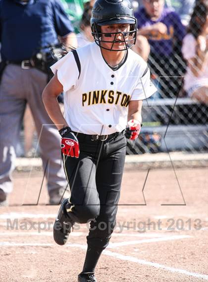 Thumbnail 2 in Pinkston [L. G.] @ Adams [Bryan] (UIL 4A Bi-District Playoff) photogallery.