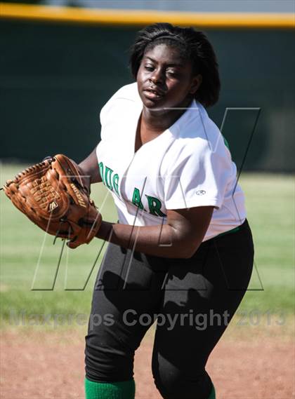 Thumbnail 1 in Pinkston [L. G.] @ Adams [Bryan] (UIL 4A Bi-District Playoff) photogallery.
