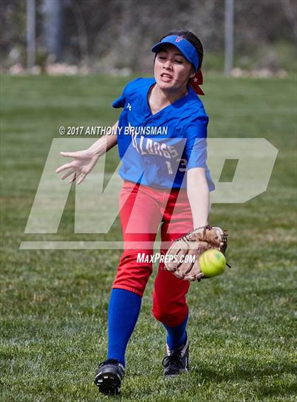 Thumbnail 1 in Ponderosa vs. Folsom (Pre-Season Tournament) photogallery.