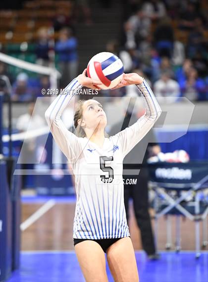 Thumbnail 1 in SkyView Academy vs. University (CHSAA 3A Playoff) photogallery.