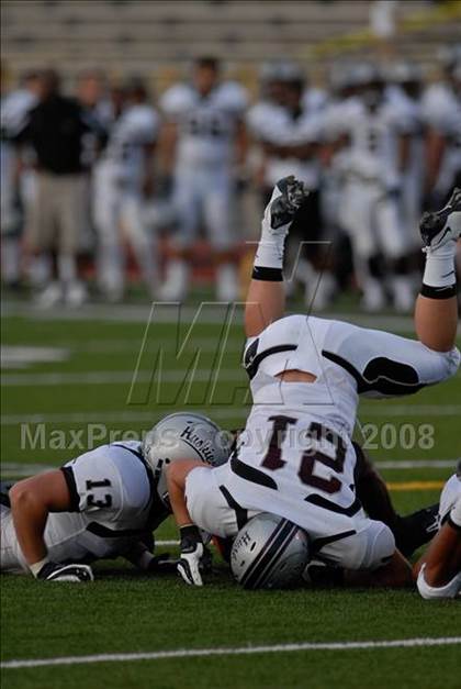 Thumbnail 2 in Chandler Hamilton vs. Booker T. Washington (Miami Kickoff Classic) photogallery.