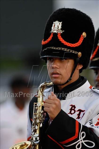 Thumbnail 1 in Chandler Hamilton vs. Booker T. Washington (Miami Kickoff Classic) photogallery.