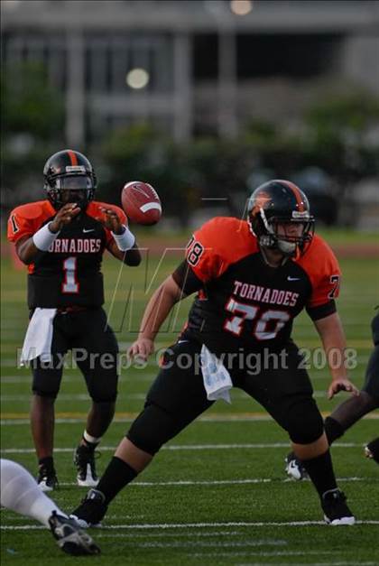 Thumbnail 2 in Chandler Hamilton vs. Booker T. Washington (Miami Kickoff Classic) photogallery.