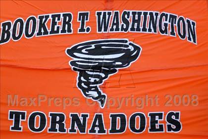 Thumbnail 2 in Chandler Hamilton vs. Booker T. Washington (Miami Kickoff Classic) photogallery.