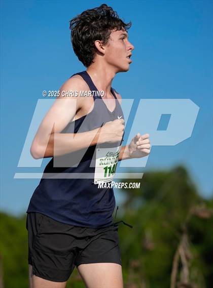 Thumbnail 1 in Heathwood Hall Highlander Invitational photogallery.