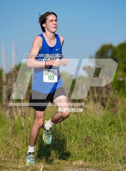 Thumbnail 3 in Heathwood Hall Highlander Invitational photogallery.