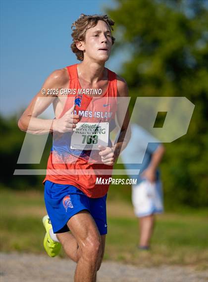 Thumbnail 2 in Heathwood Hall Highlander Invitational photogallery.