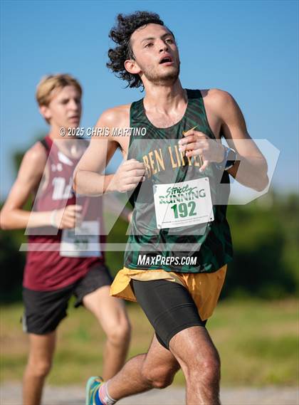 Thumbnail 2 in Heathwood Hall Highlander Invitational photogallery.