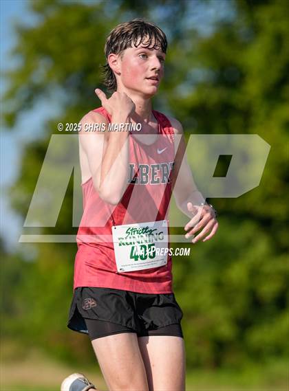 Thumbnail 3 in Heathwood Hall Highlander Invitational photogallery.