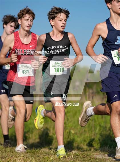 Thumbnail 1 in Heathwood Hall Highlander Invitational photogallery.