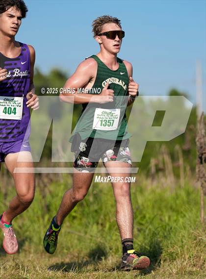 Thumbnail 3 in Heathwood Hall Highlander Invitational photogallery.