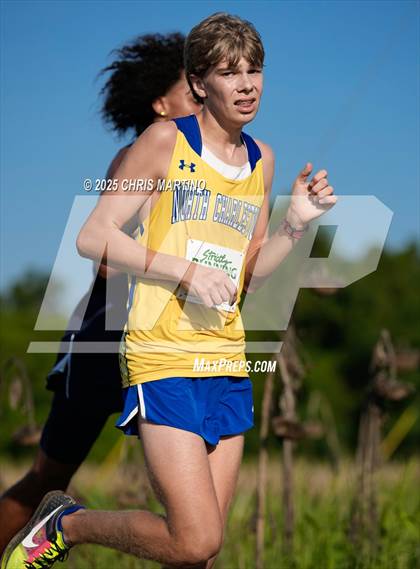 Thumbnail 3 in Heathwood Hall Highlander Invitational photogallery.
