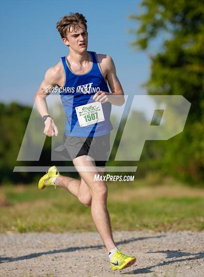 Thumbnail 3 in Heathwood Hall Highlander Invitational photogallery.