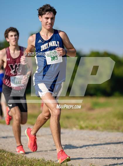 Thumbnail 3 in Heathwood Hall Highlander Invitational photogallery.