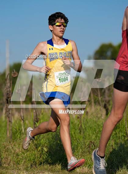 Thumbnail 3 in Heathwood Hall Highlander Invitational photogallery.