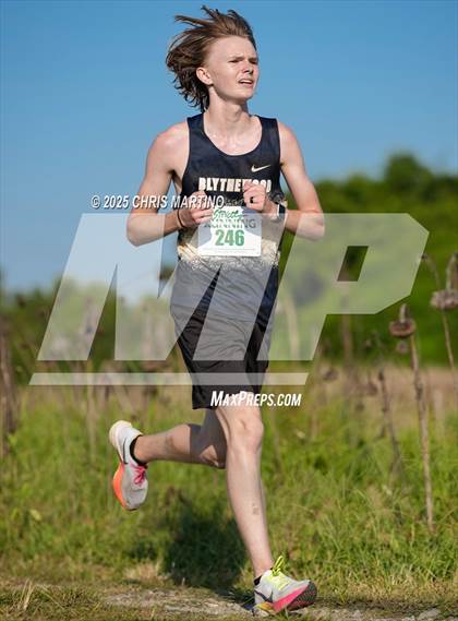 Thumbnail 3 in Heathwood Hall Highlander Invitational photogallery.
