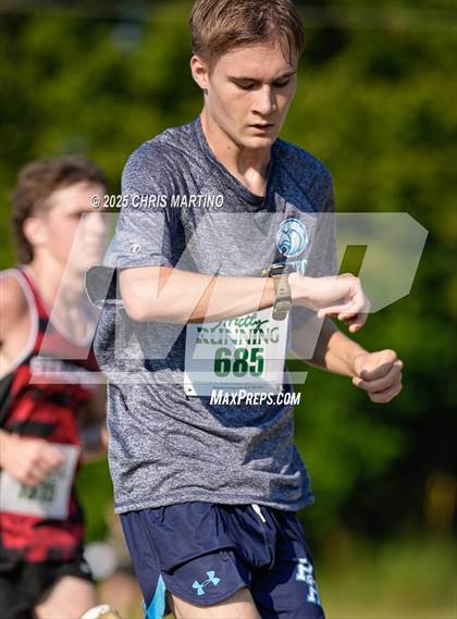 Thumbnail 3 in Heathwood Hall Highlander Invitational photogallery.