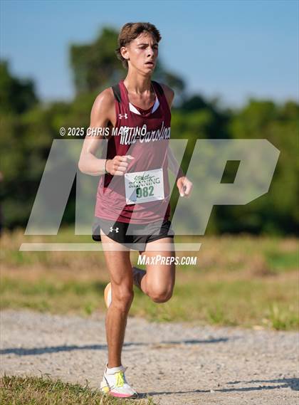 Thumbnail 3 in Heathwood Hall Highlander Invitational photogallery.