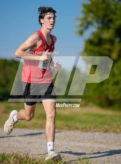 Thumbnail 3 in Heathwood Hall Highlander Invitational photogallery.