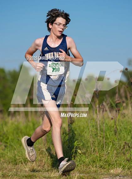 Thumbnail 2 in Heathwood Hall Highlander Invitational photogallery.