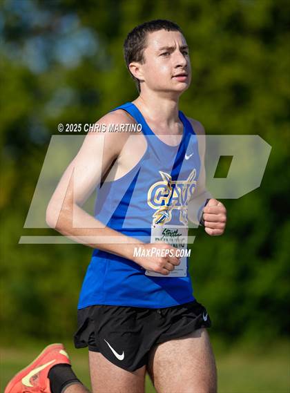 Thumbnail 2 in Heathwood Hall Highlander Invitational photogallery.