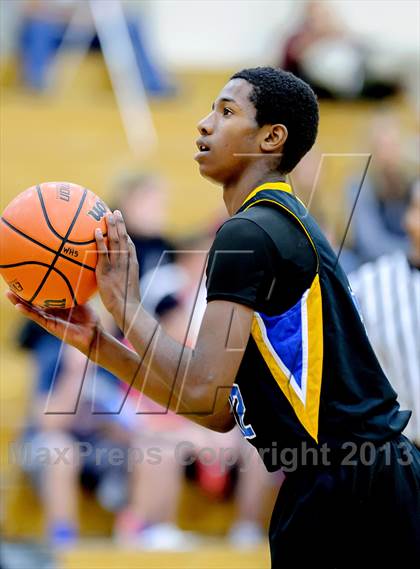 Thumbnail 3 in Grant vs Whitney (Whitney Christmas Classic) photogallery.