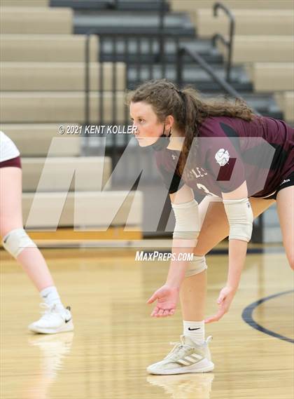 Thumbnail 3 in Seaholm @ Stoney Creek photogallery.