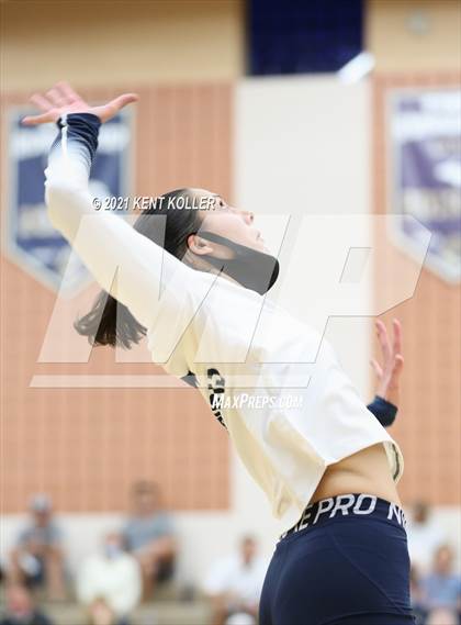 Thumbnail 2 in Seaholm @ Stoney Creek photogallery.