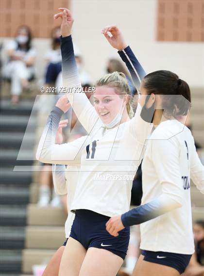 Thumbnail 3 in Seaholm @ Stoney Creek photogallery.