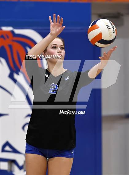 Thumbnail 1 in Northern Guilford @ Marvin Ridge (NCHSAA 4A Round 4) photogallery.